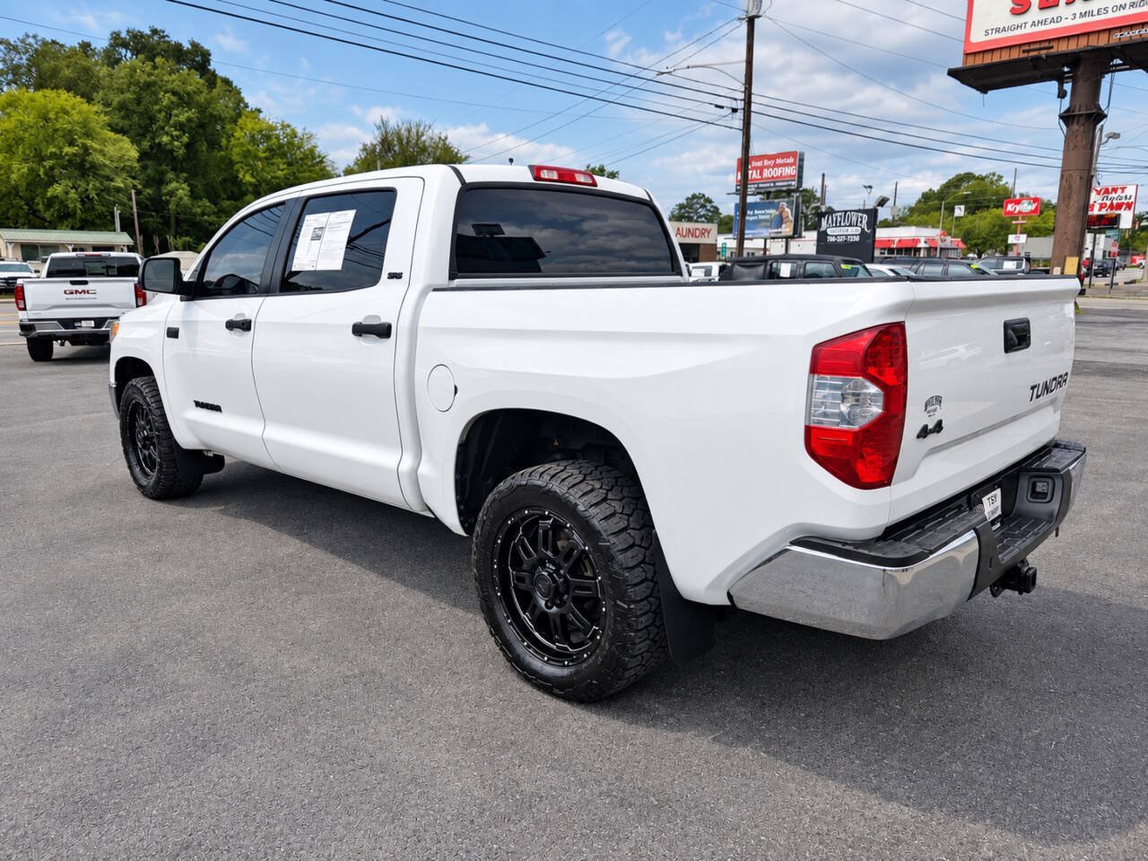 Used 2016 Toyota Tundra SR5 w/ SR5 Upgrade Package AWD/4WD image 7