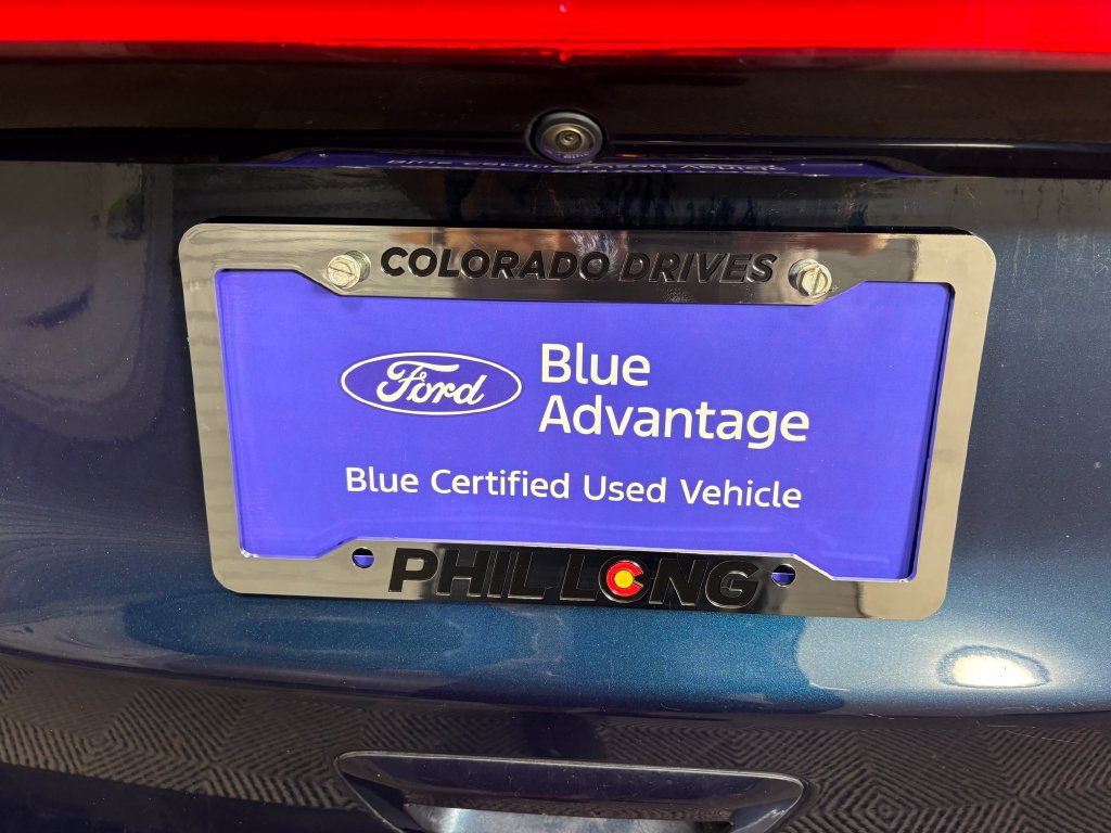 Used 2025 Chrysler Pacifica Pinnacle w/ Trailer Tow Group AWD/4WD image 32