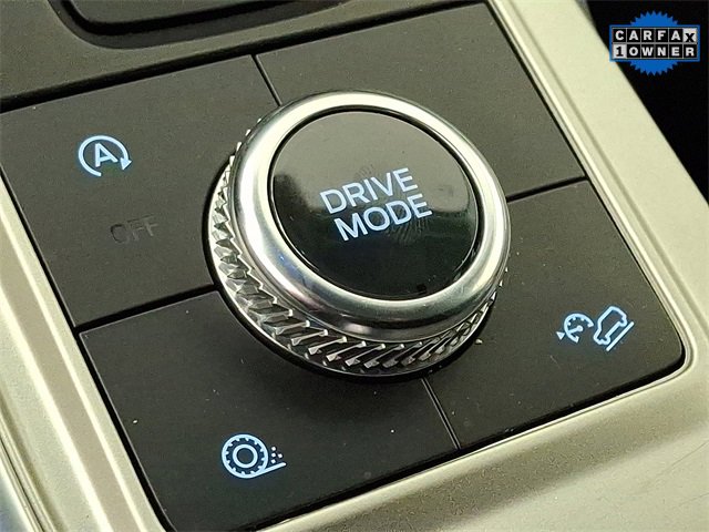 Used 2023 Ford Explorer XLT w/ Equipment Group 202A image 25