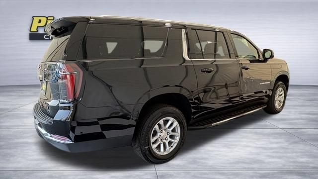 New 2026 Chevrolet Suburban LS w/ Max Trailering Package AWD/4WD image 6
