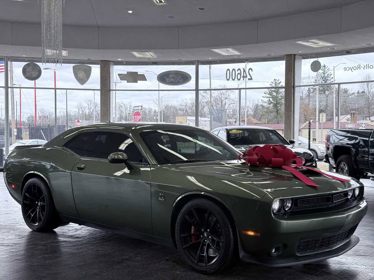 Used 2021 Dodge Challenger R/T Scat Pack w/ Dynamics Package image 1