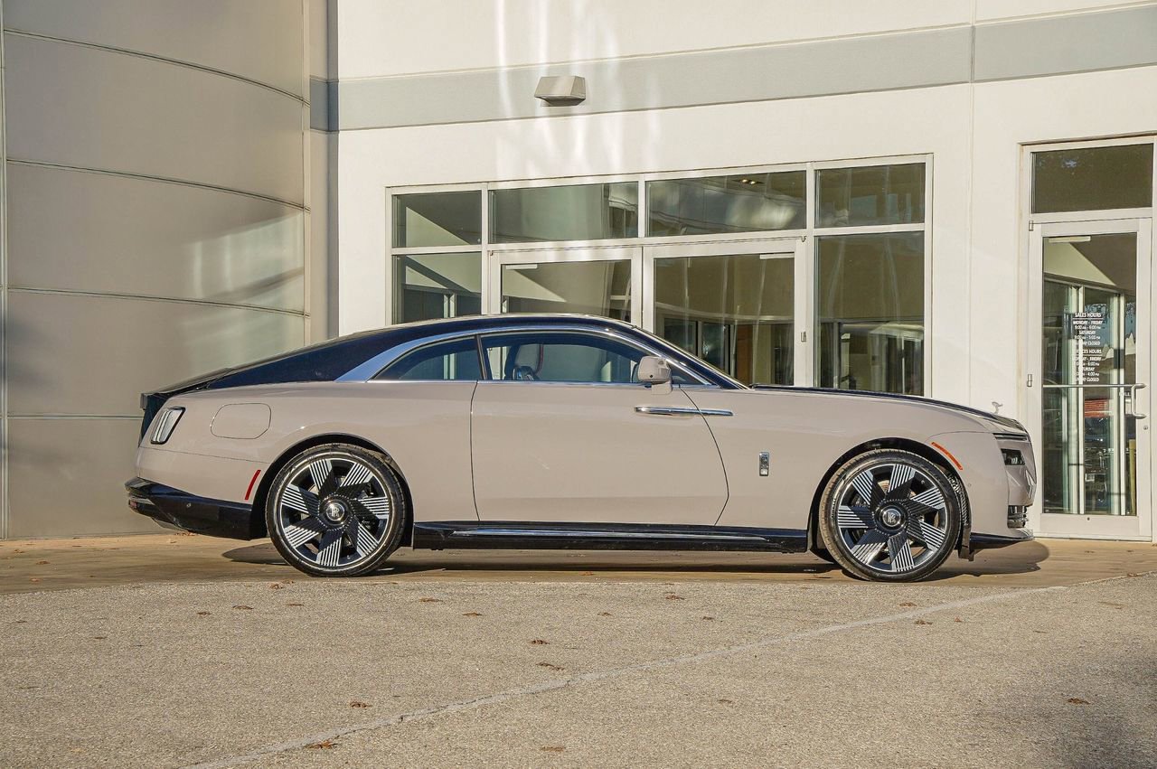New 2026 Rolls-Royce Spectre AWD/4WD image 8