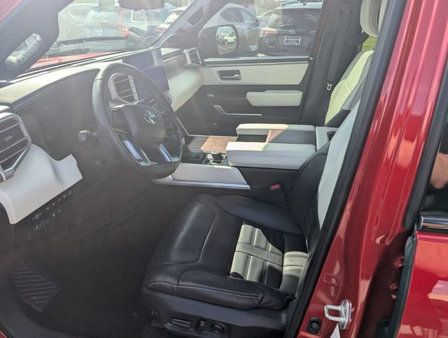 Used 2023 Toyota Sequoia Capstone AWD/4WD image 13