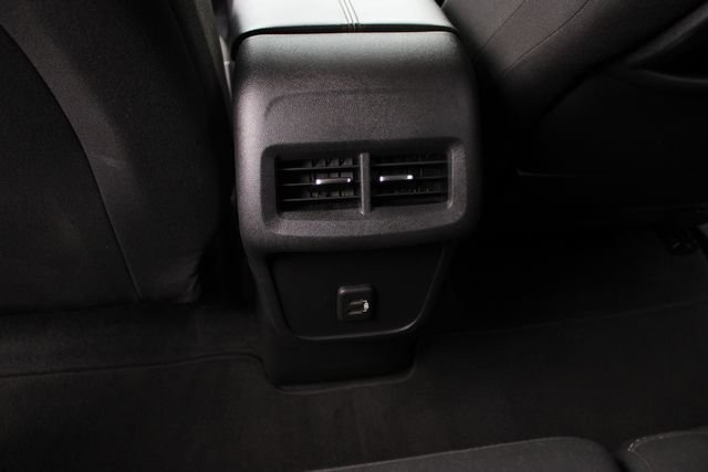 Used 2022 GMC Terrain SLE image 21