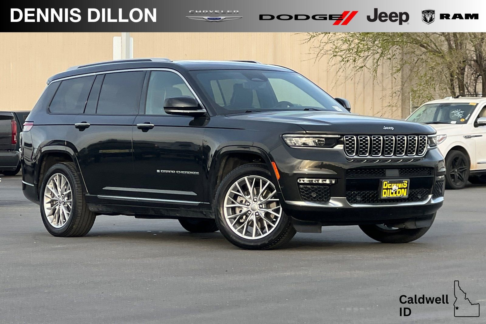 Used 2023 Jeep Grand Cherokee L Summit w/ Advanced Protech Group IV image 1