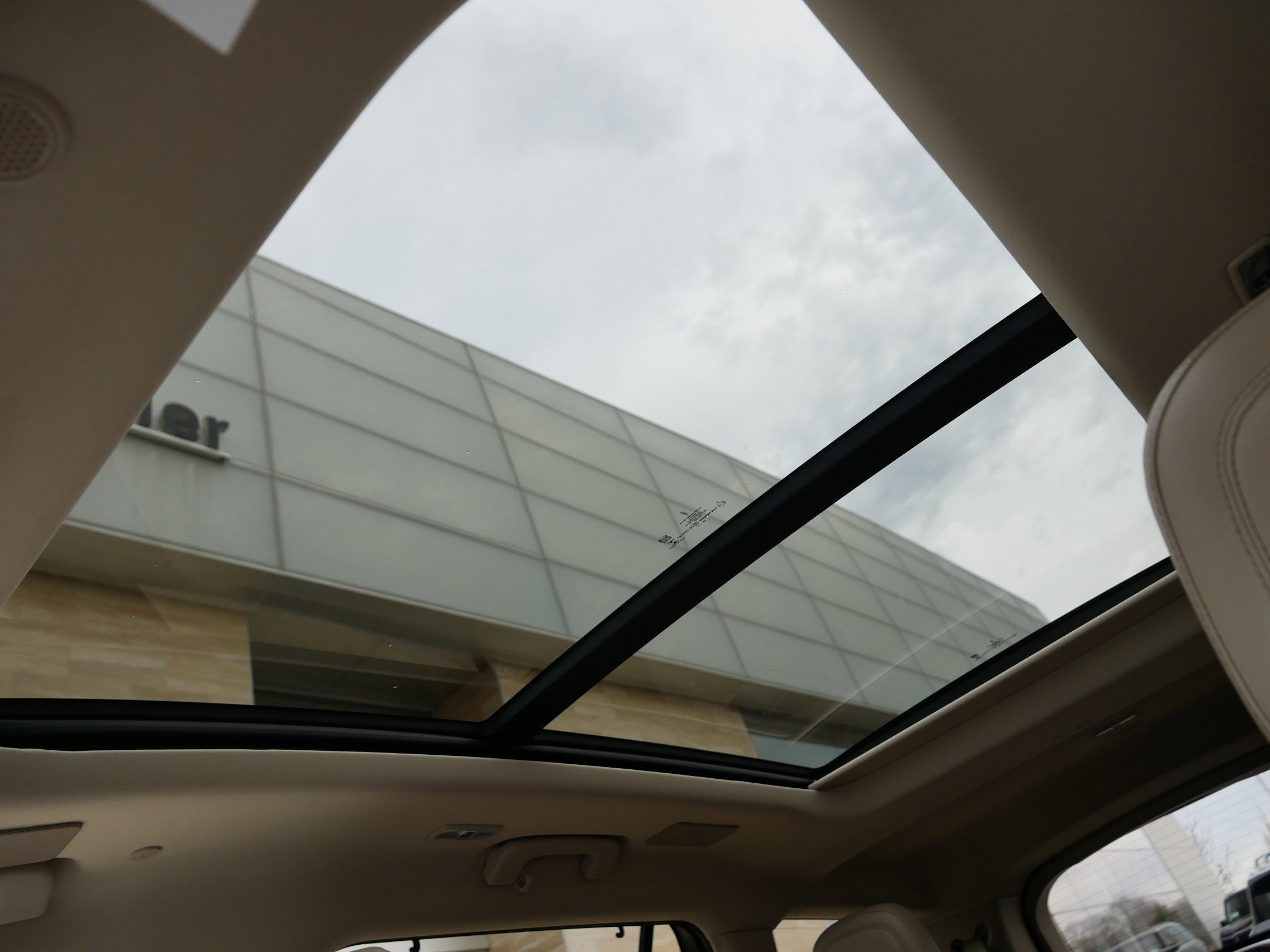 Used 2020 Lincoln Aviator Reserve w/ Equipment Group 202A image 32