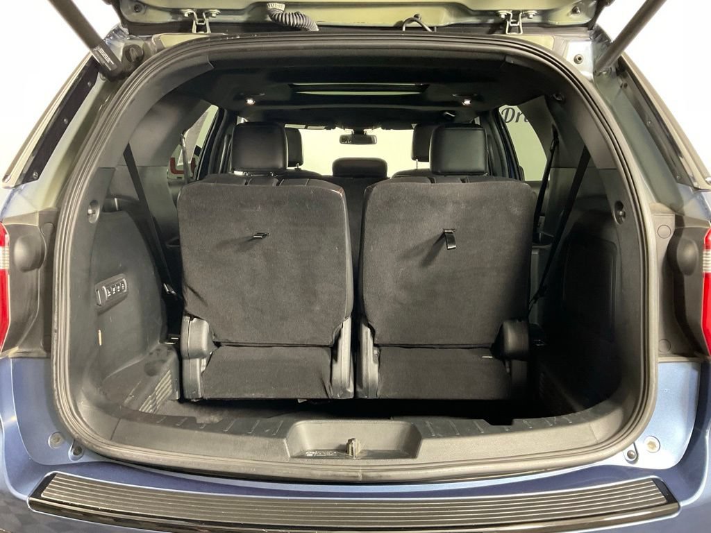 Used 2018 Ford Explorer Sport w/ Equipment Group 401A AWD/4WD image 11