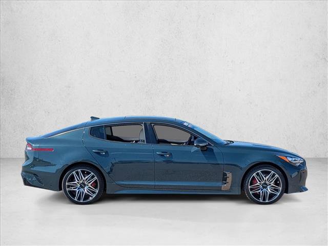 Used 2022 Kia Stinger GT2 image 4