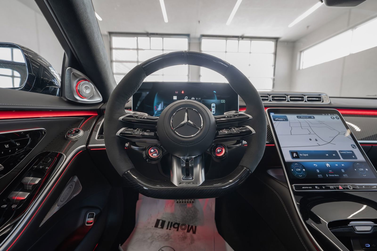 Used 2025 Mercedes-Benz S 63 AMG S image 9