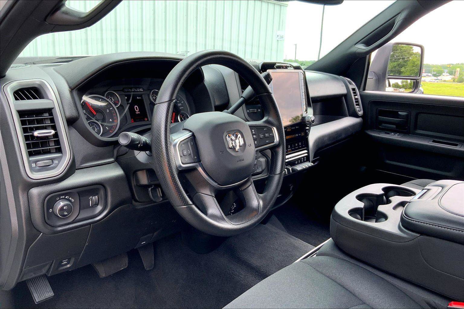 Used 2025 RAM 2500 Tradesman AWD/4WD image 13