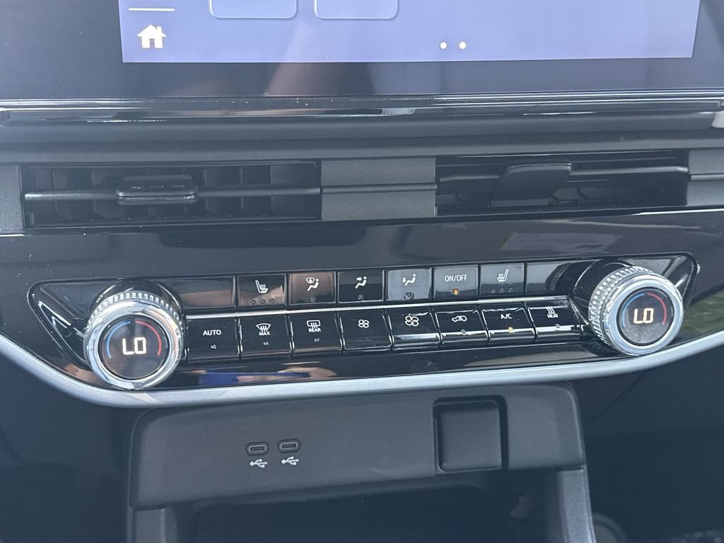 Used 2024 Honda Prologue Touring image 17