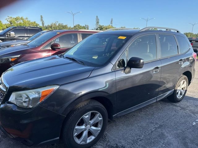 Used 2016 Subaru Forester 2.5i Premium w/ All-Weather Package AWD/4WD image 4