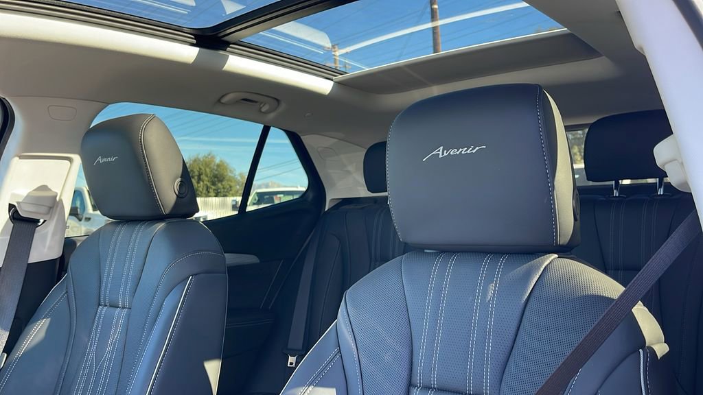 New 2026 Buick Envision Avenir image 11