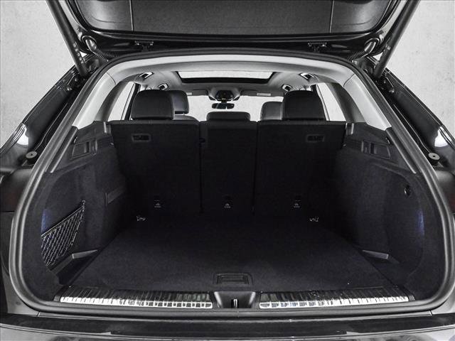 Certified 2025 Audi Q5 Premium w/ Convenience Package AWD/4WD image 6