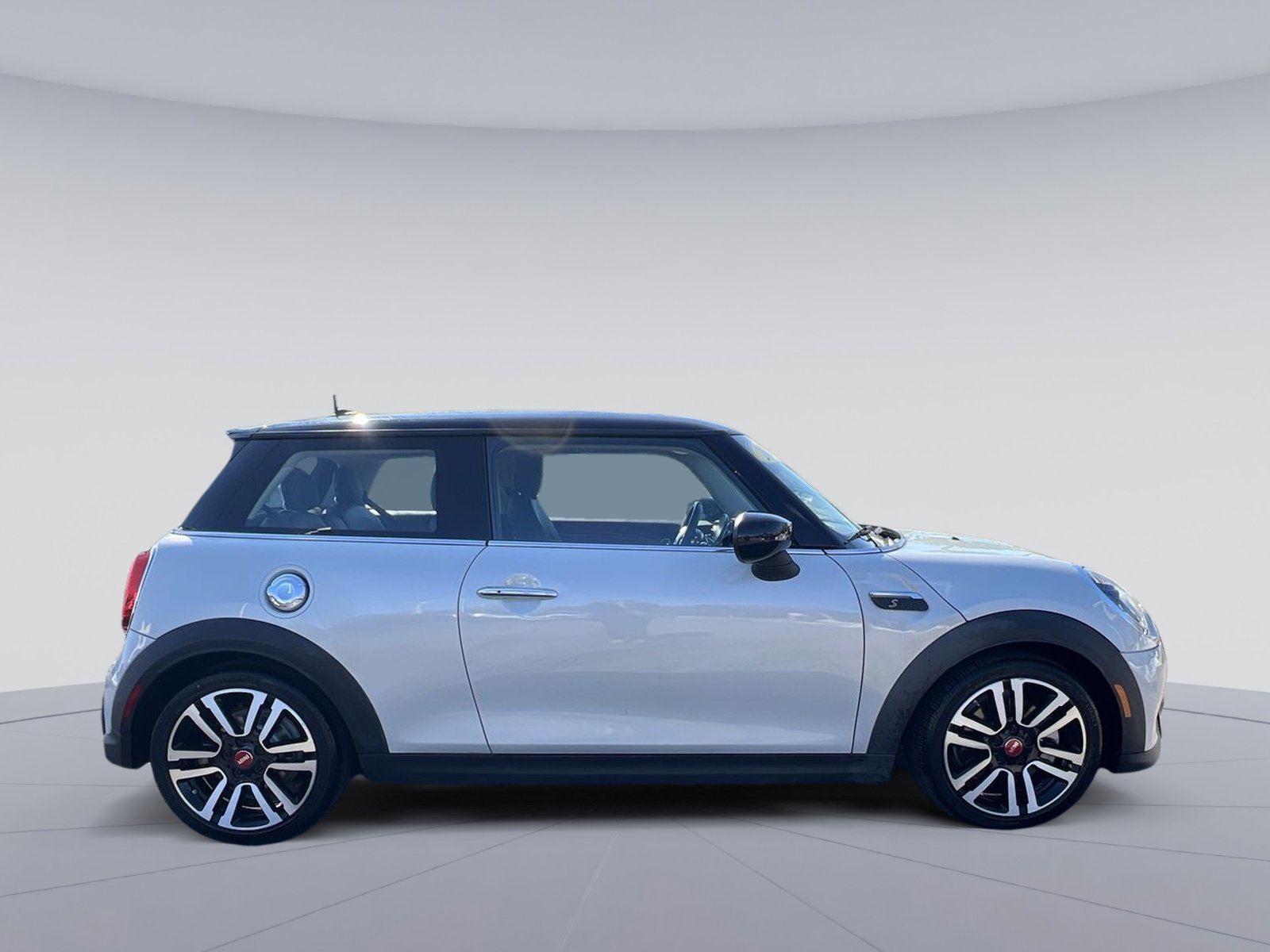 Used 2022 MINI Cooper S image 6