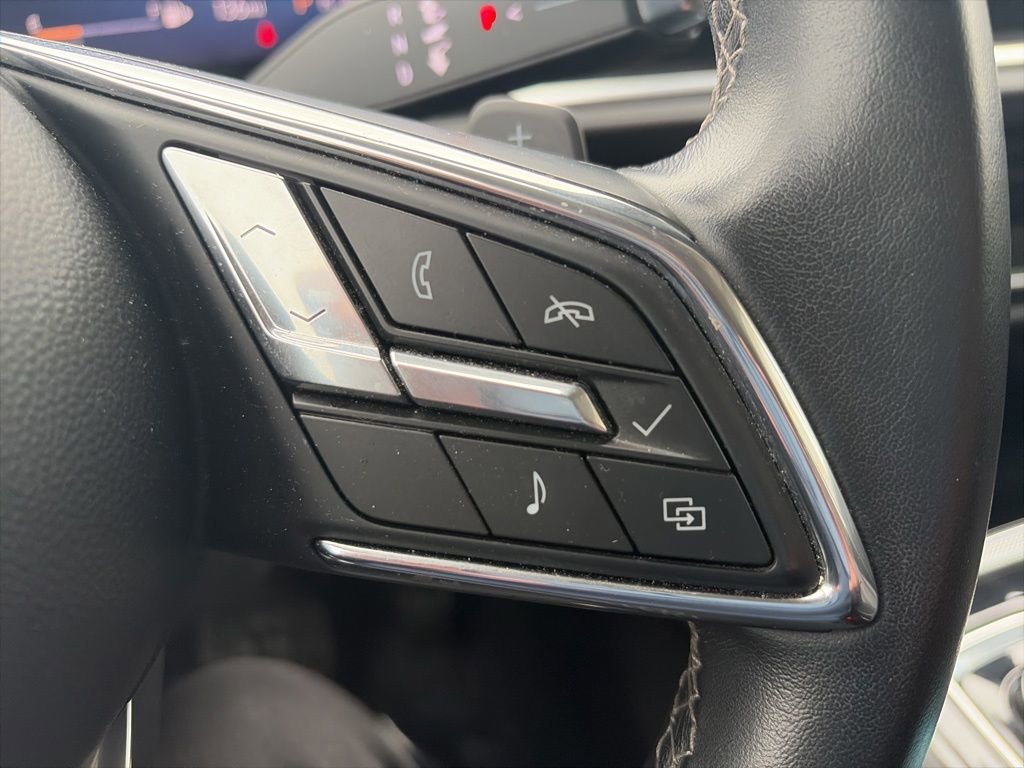 Used 2024 Buick Envision Preferred AWD/4WD image 18