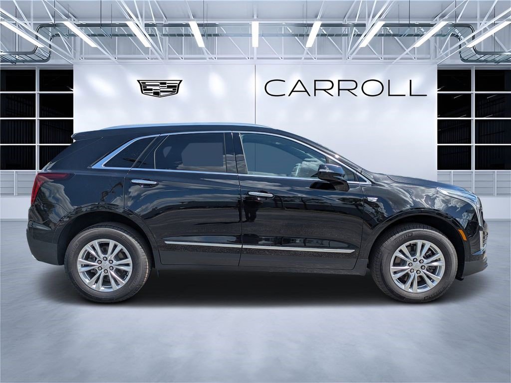 Certified 2025 Cadillac XT5 Luxury image 2