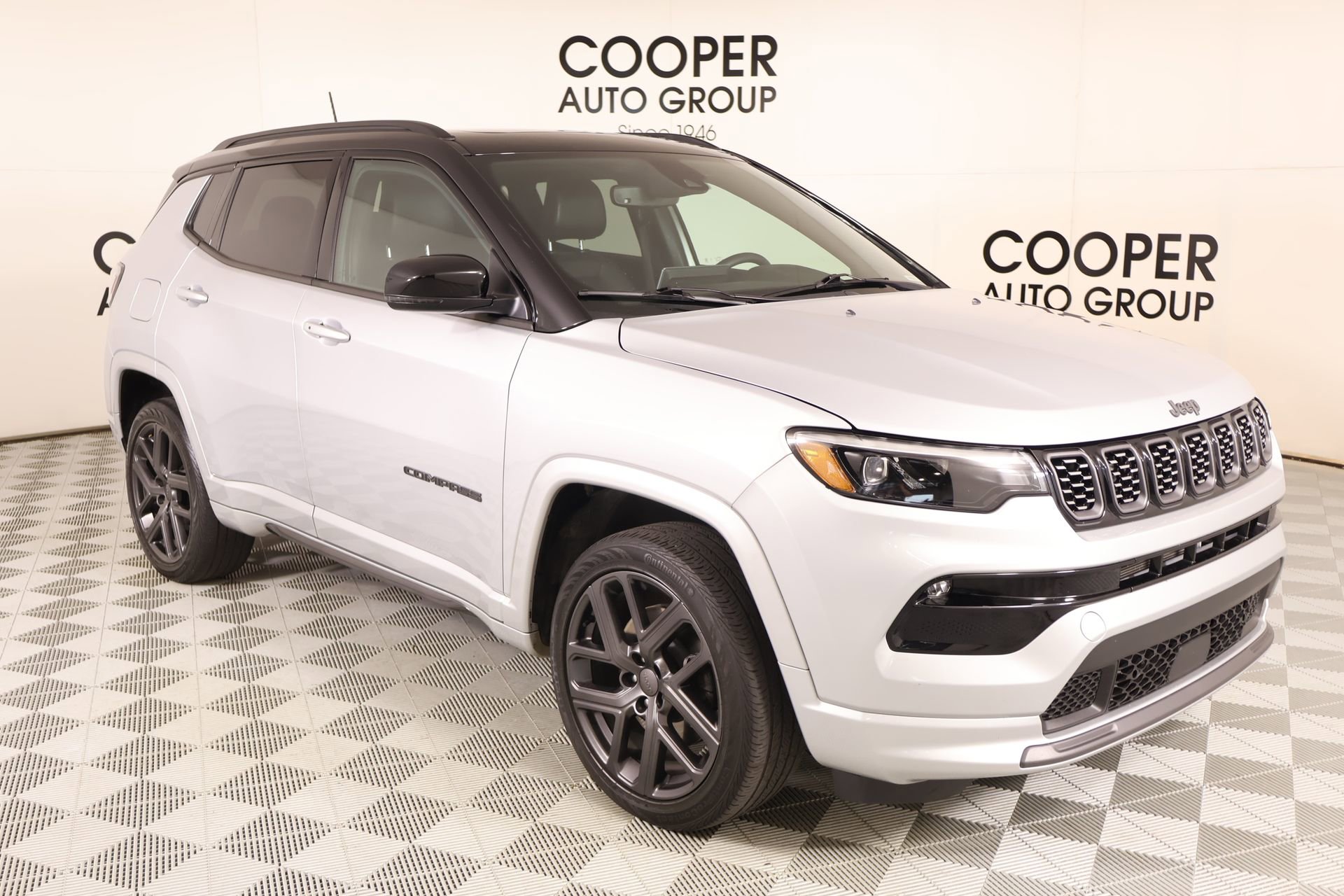 Used 2024 Jeep Compass Limited w/ High Altitude Package AWD/4WD 360° Tour