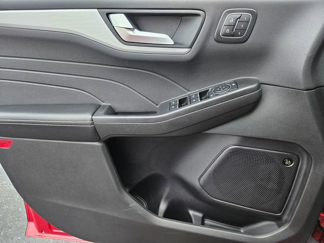 Used 2024 Ford Escape SE w/ PHEV Premium Package image 29