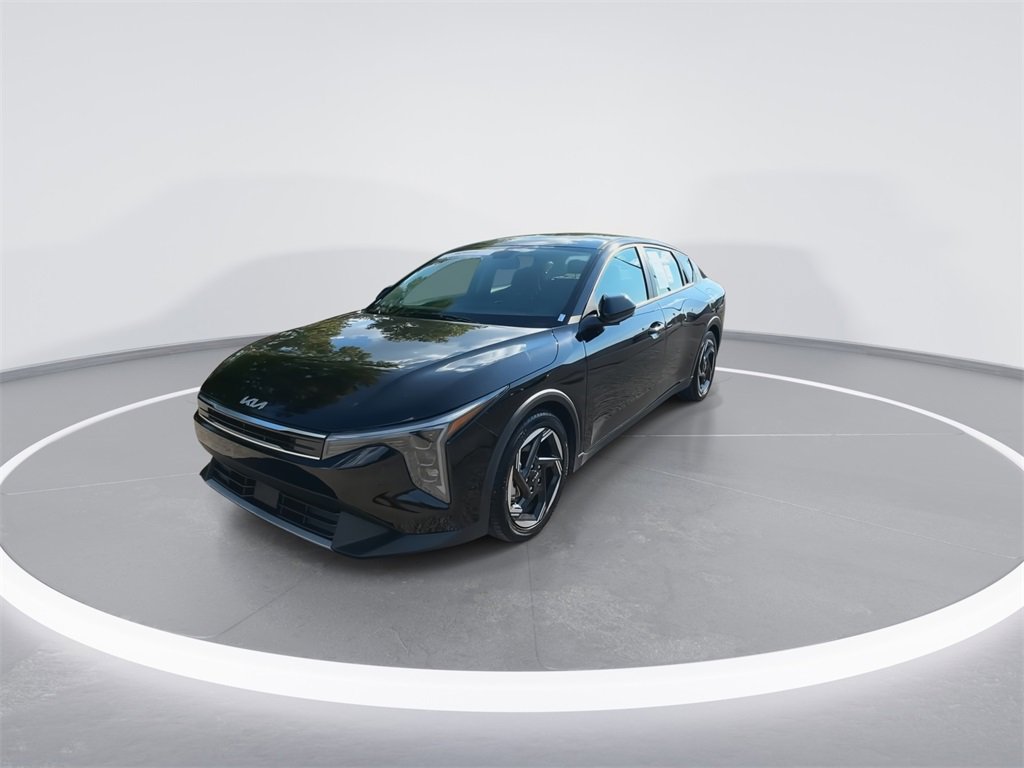Used 2025 Kia K4 EX video 4