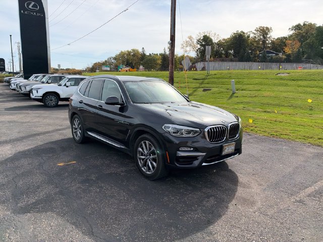 Used 2018 BMW X3 xDrive30i w/ Executive Package AWD/4WD image 8