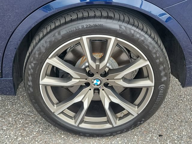 Used 2021 BMW X7 M50i w/ Executive Package AWD/4WD image 9
