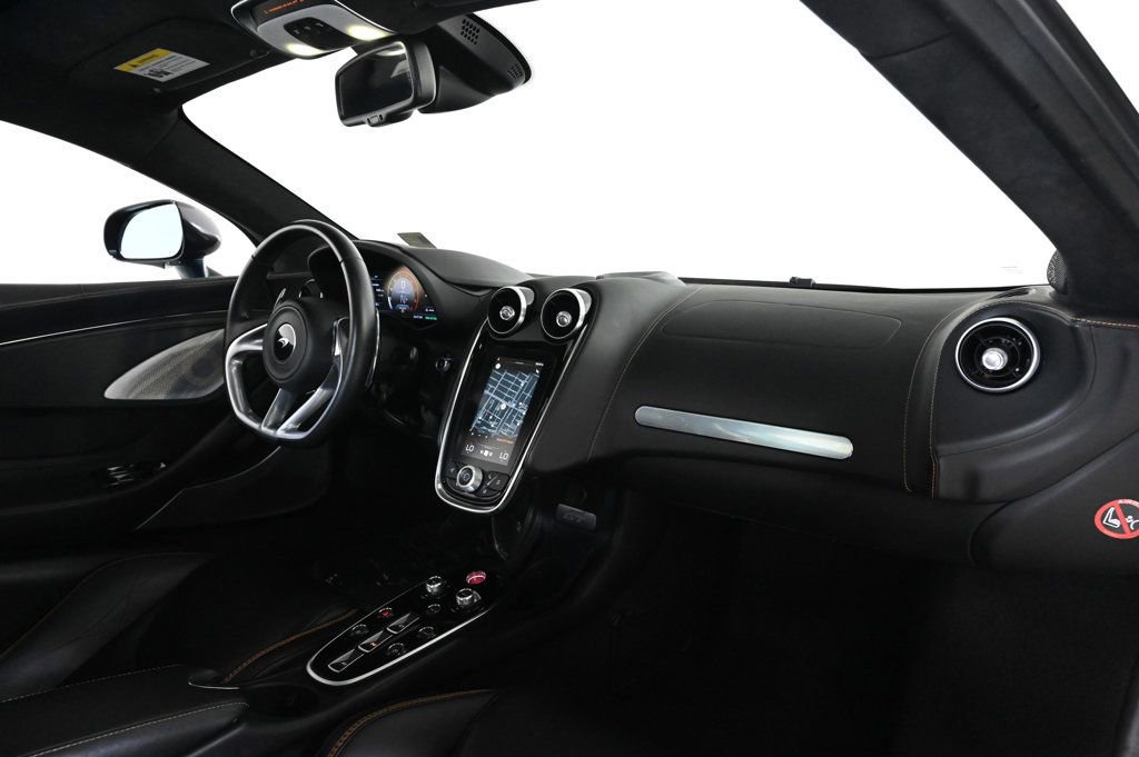 Used 2023 McLaren GT image 15