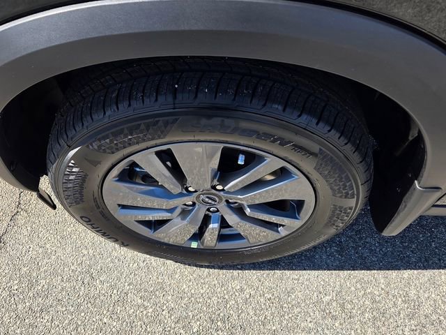 New 2026 Nissan Pathfinder SV image 18