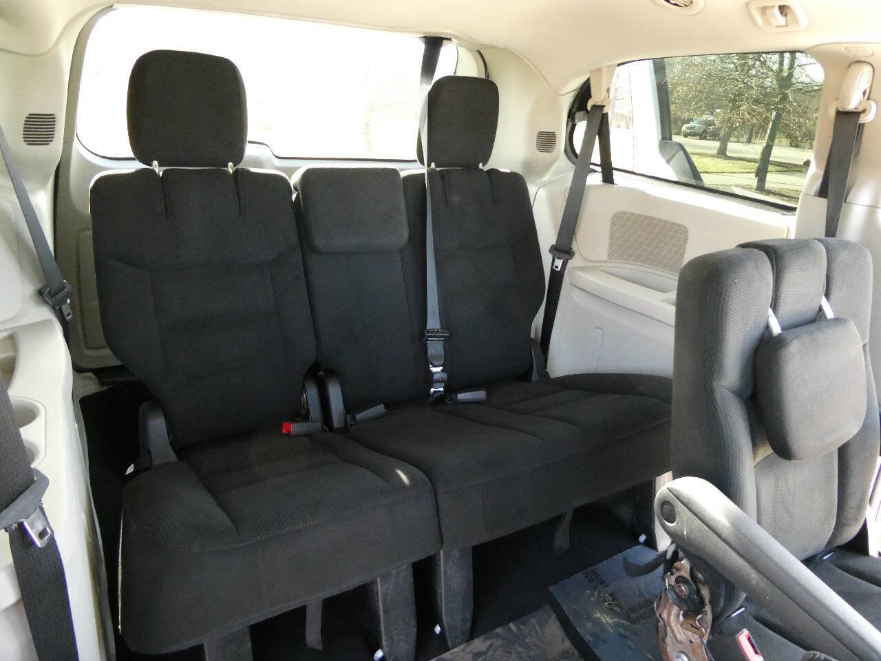 Used 2015 Dodge Grand Caravan SE w/ Quick Order Package 29E SE image 27