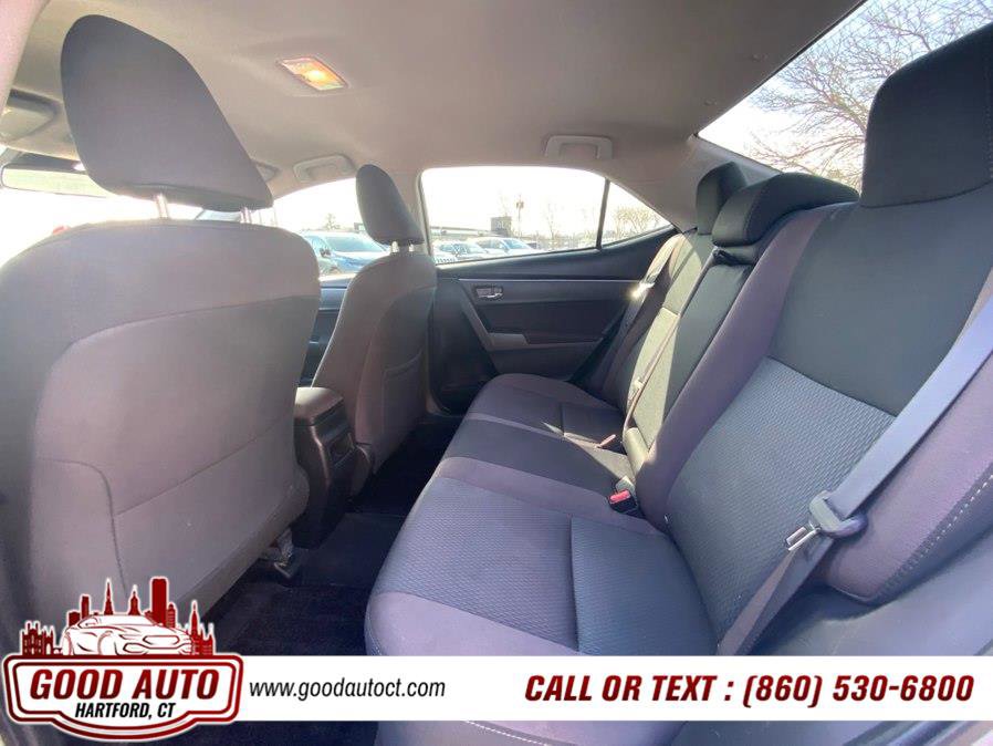 Used 2018 Toyota Corolla LE FWD image 10