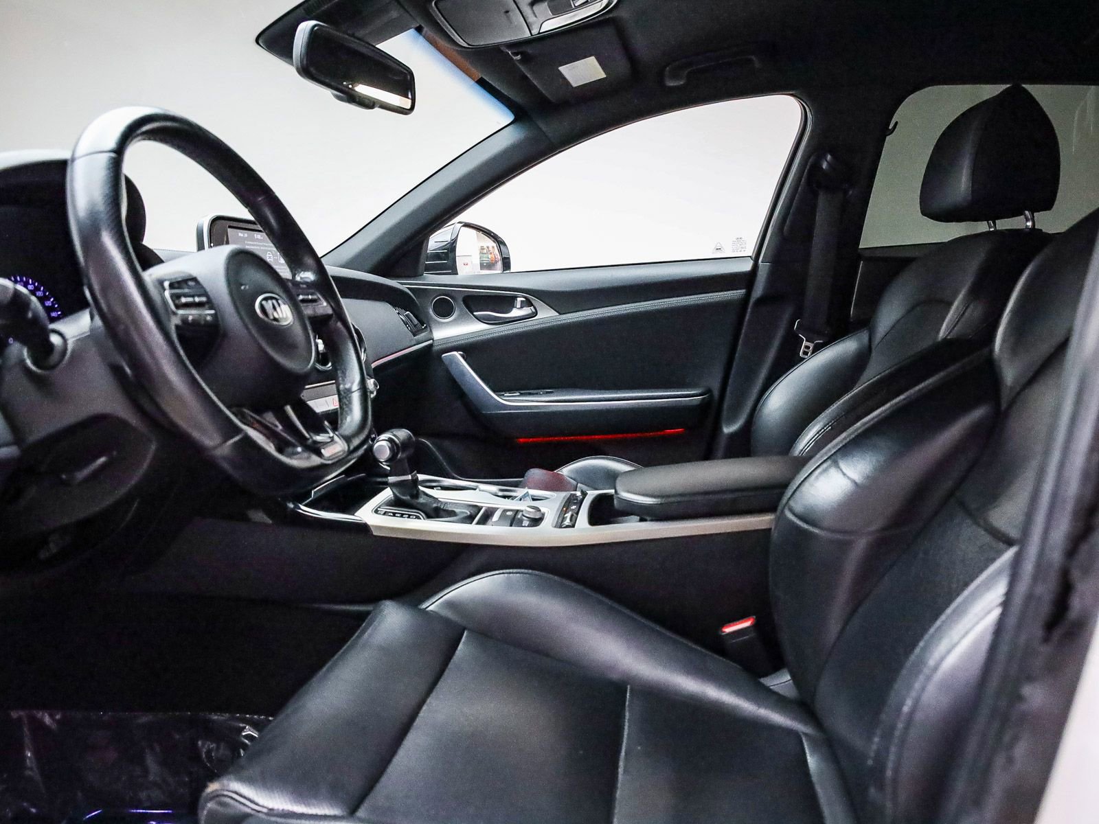 Used 2021 Kia Stinger GT image 18