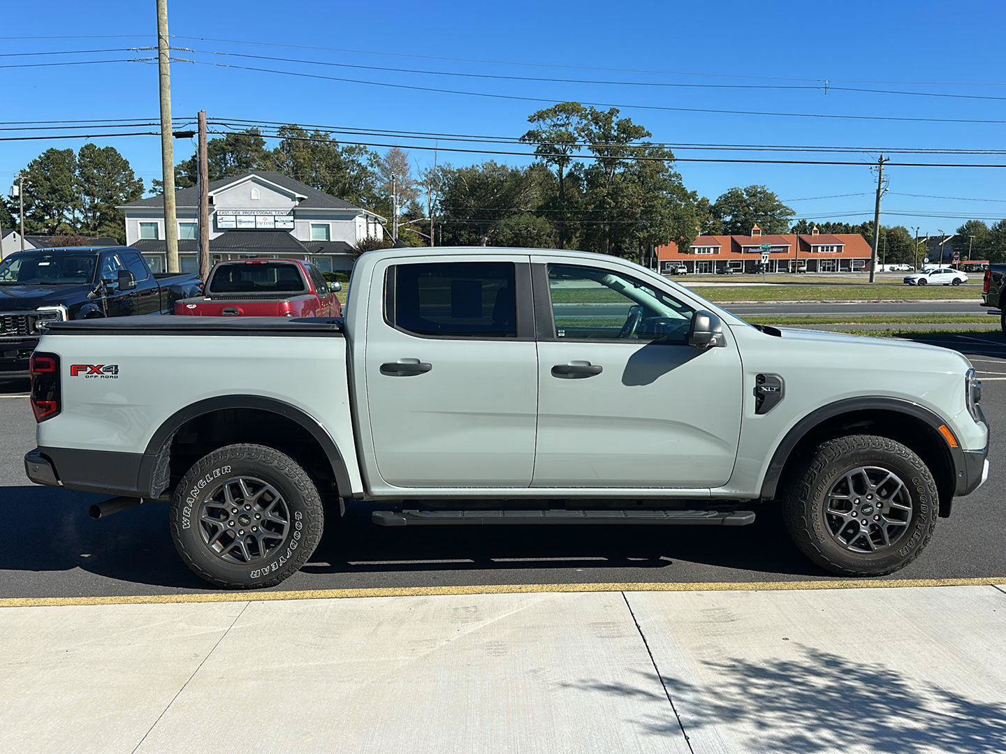 Used 2024 Ford Ranger XLT AWD/4WD image 4