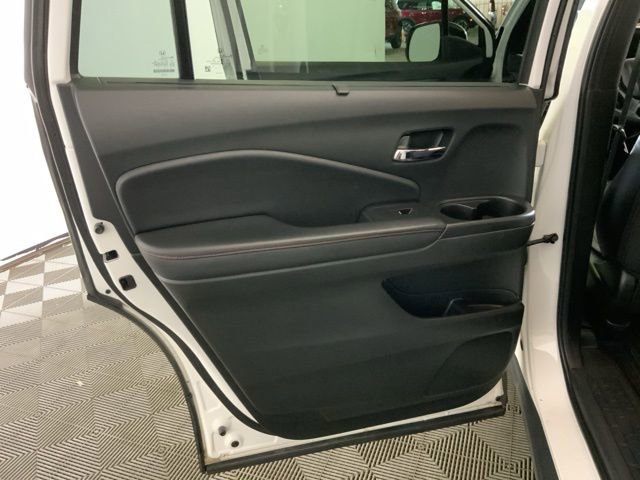 Used 2021 Honda Pilot Black Edition image 38
