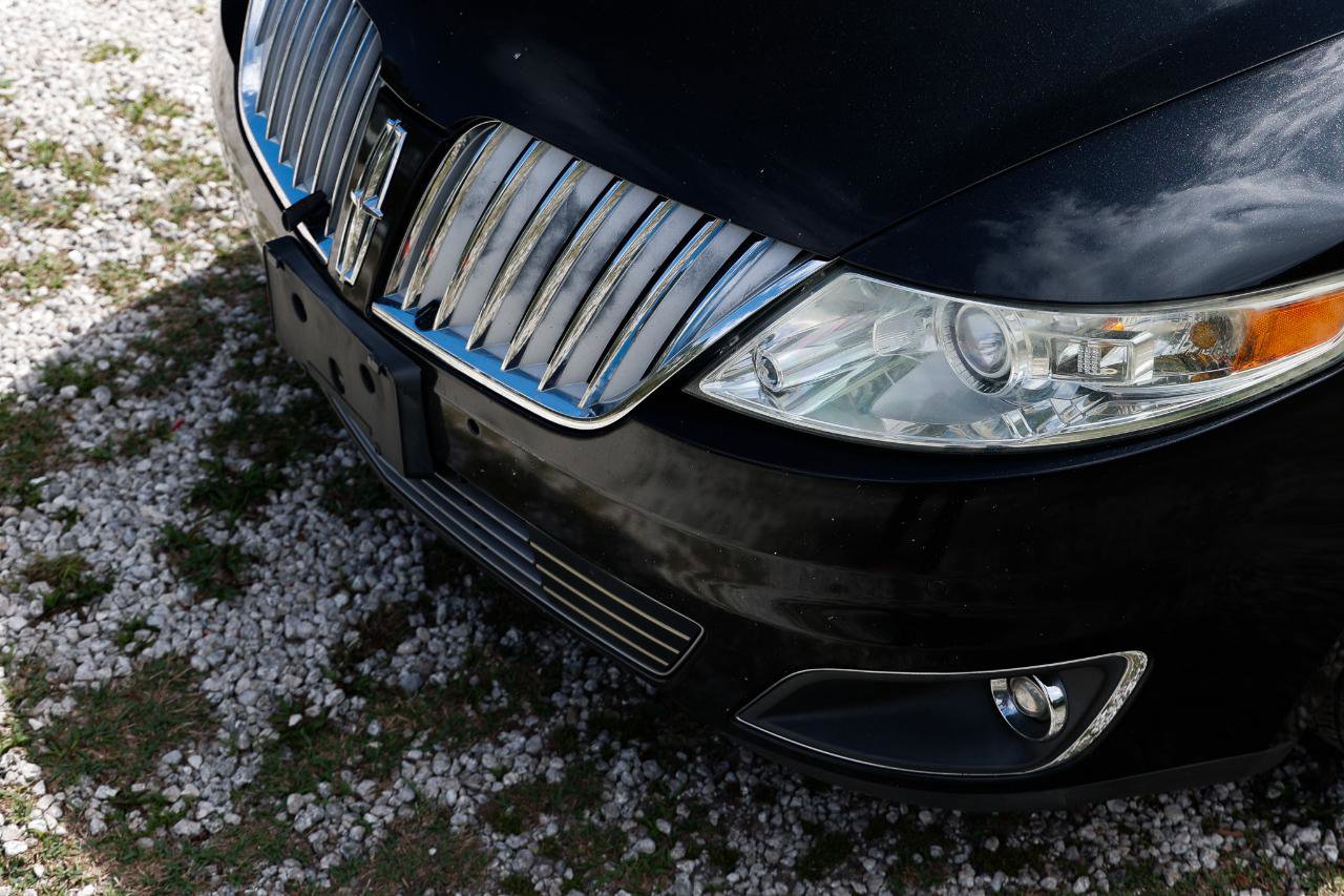 Used 2011 Lincoln MKS AWD w/ 102A Rapid Spec Order Code image 30