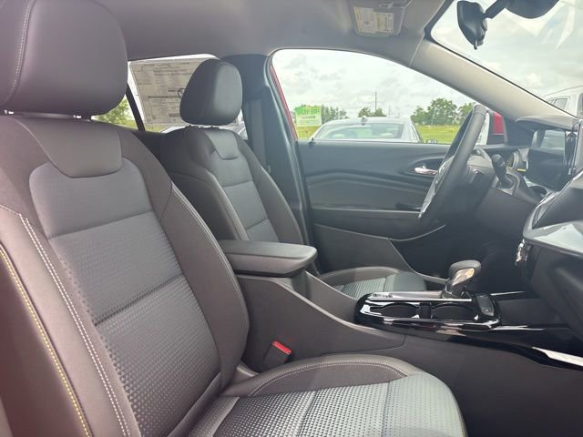 New 2026 Chevrolet Trax LT FWD image 12