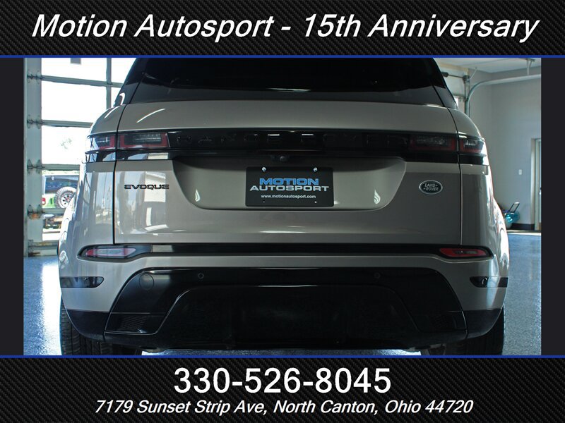 Used 2023 Land Rover Range Rover Evoque R-Dynamic SE AWD/4WD image 6