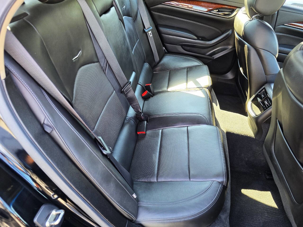 Used 2015 Cadillac CTS Luxury image 25