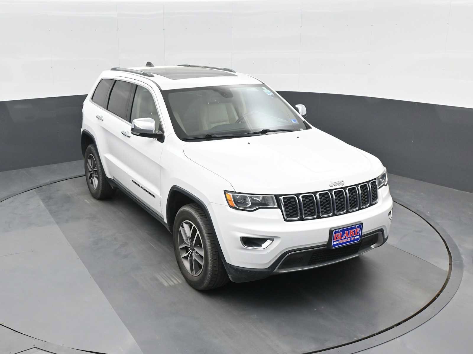 Used 2021 Jeep Grand Cherokee Limited w/ Luxury Group II AWD/4WD image 1