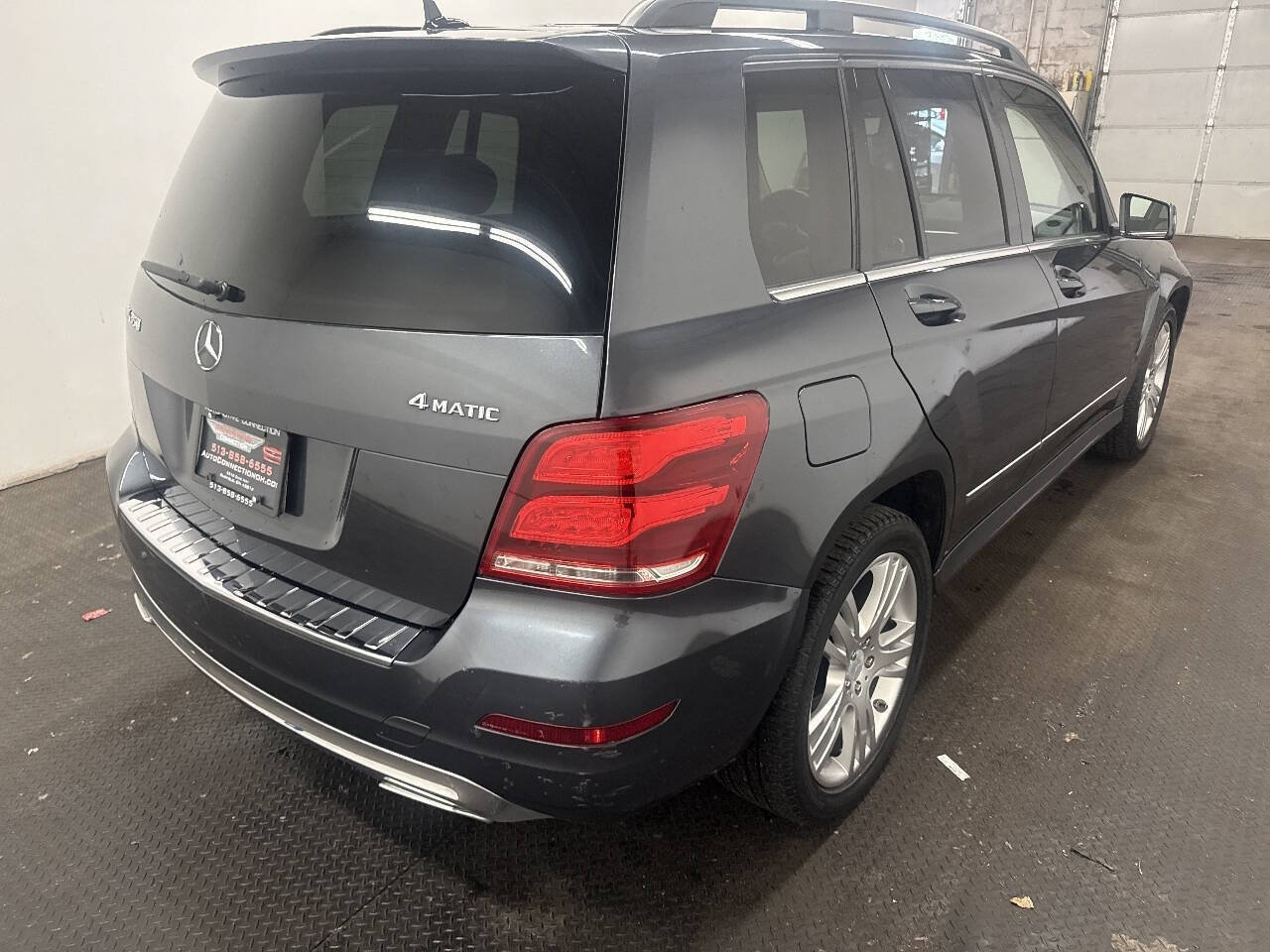 Used 2013 Mercedes-Benz GLK 350 4MATIC image 5