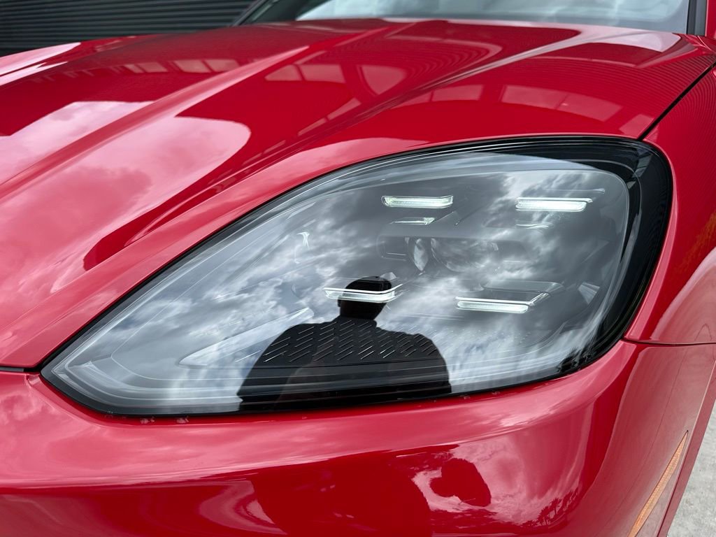 Used 2025 Porsche Cayenne E-Hybrid image 13