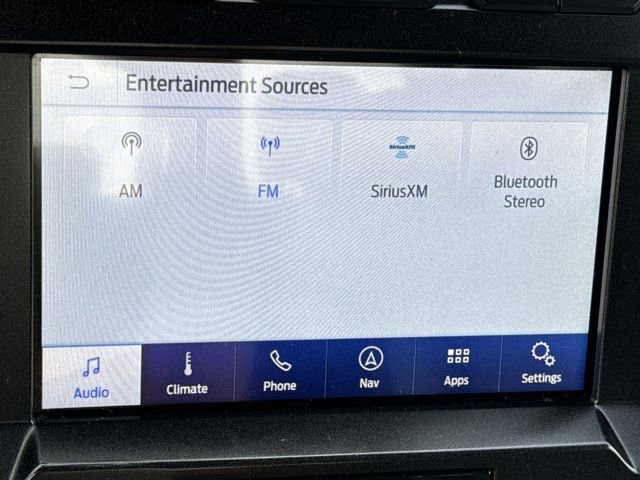 Used 2020 Ford F150 Lariat image 35