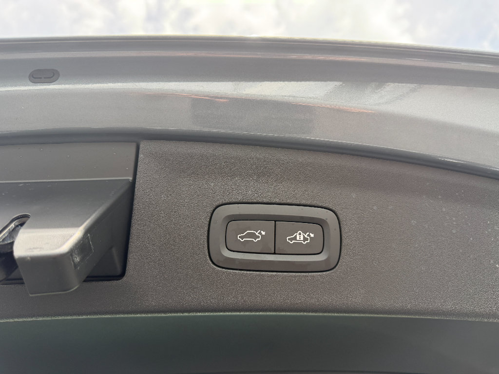 Used 2023 Polestar Polestar 2 w/ Pilot Pack AWD/4WD image 21