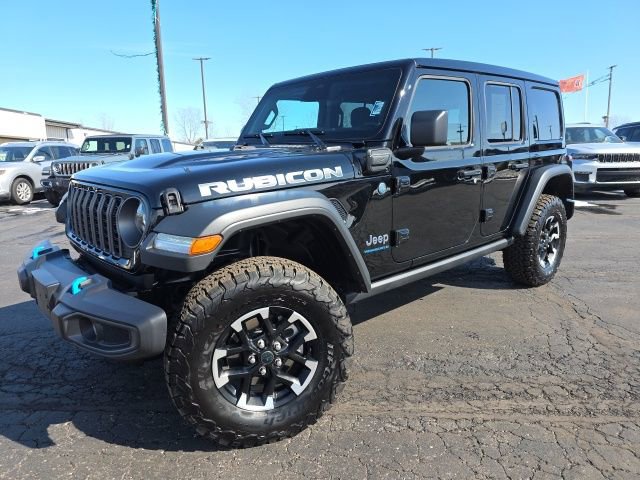 Used 2025 Jeep Wrangler Unlimited Rubicon 4xe w/ Safety Group image 2