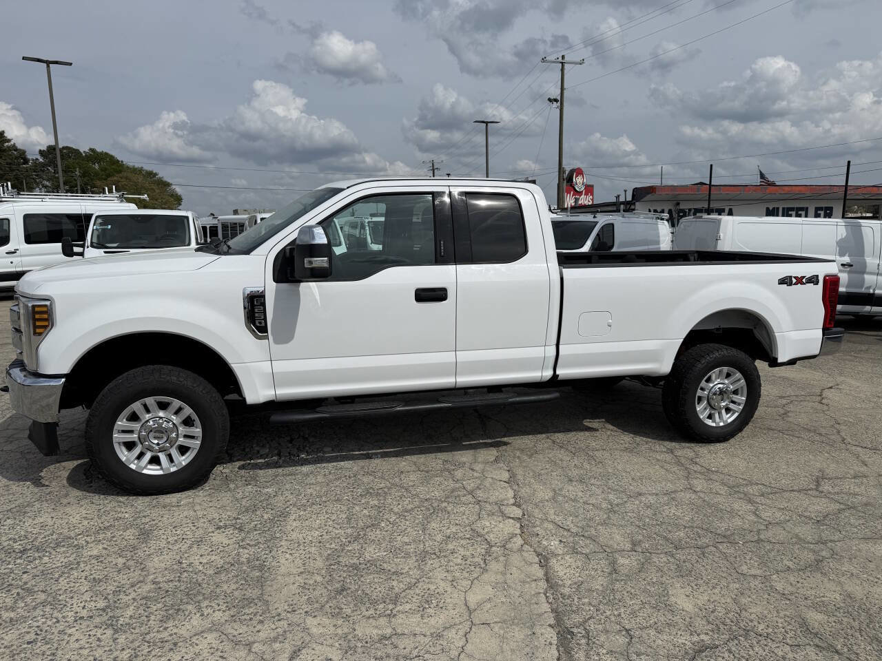 Used 2019 Ford F250 XLT w/ XLT Value Package image 5