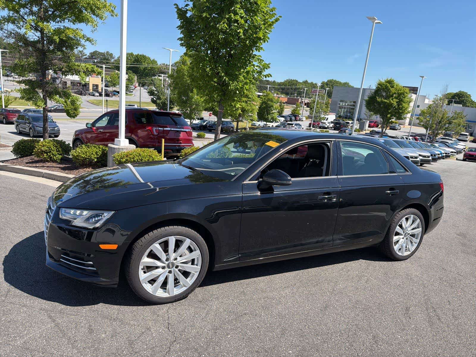 Used 2017 Audi A4 2.0T Premium w/ Audi MMI Navigation Plus AWD/4WD image 5