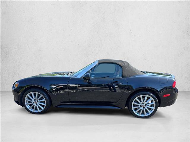 Used 2017 FIAT 124 Spider Lusso RWD image 8