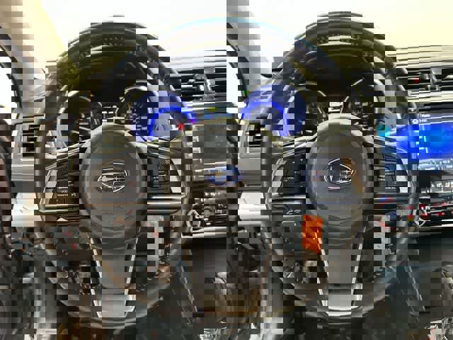 Used 2018 Subaru Legacy 2.5i Premium w/ Popular Package #1 AWD/4WD image 7