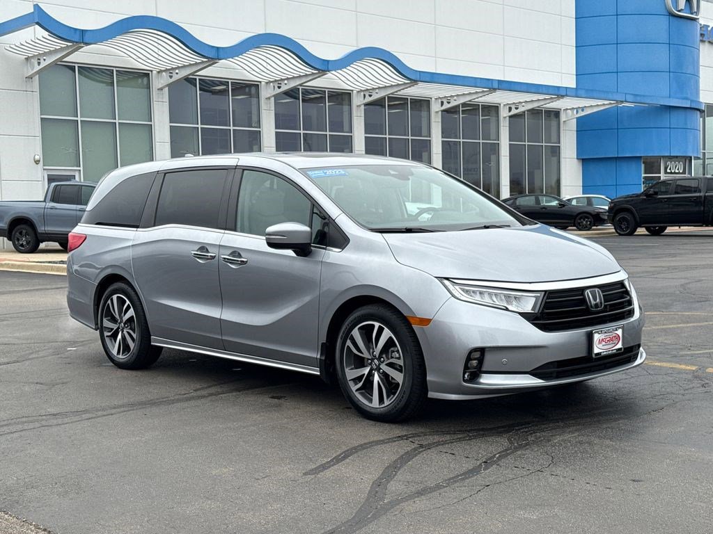Certified 2023 Honda Odyssey Touring image 3