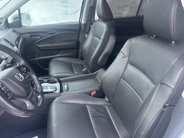 Used 2022 Honda Pilot Touring image 11