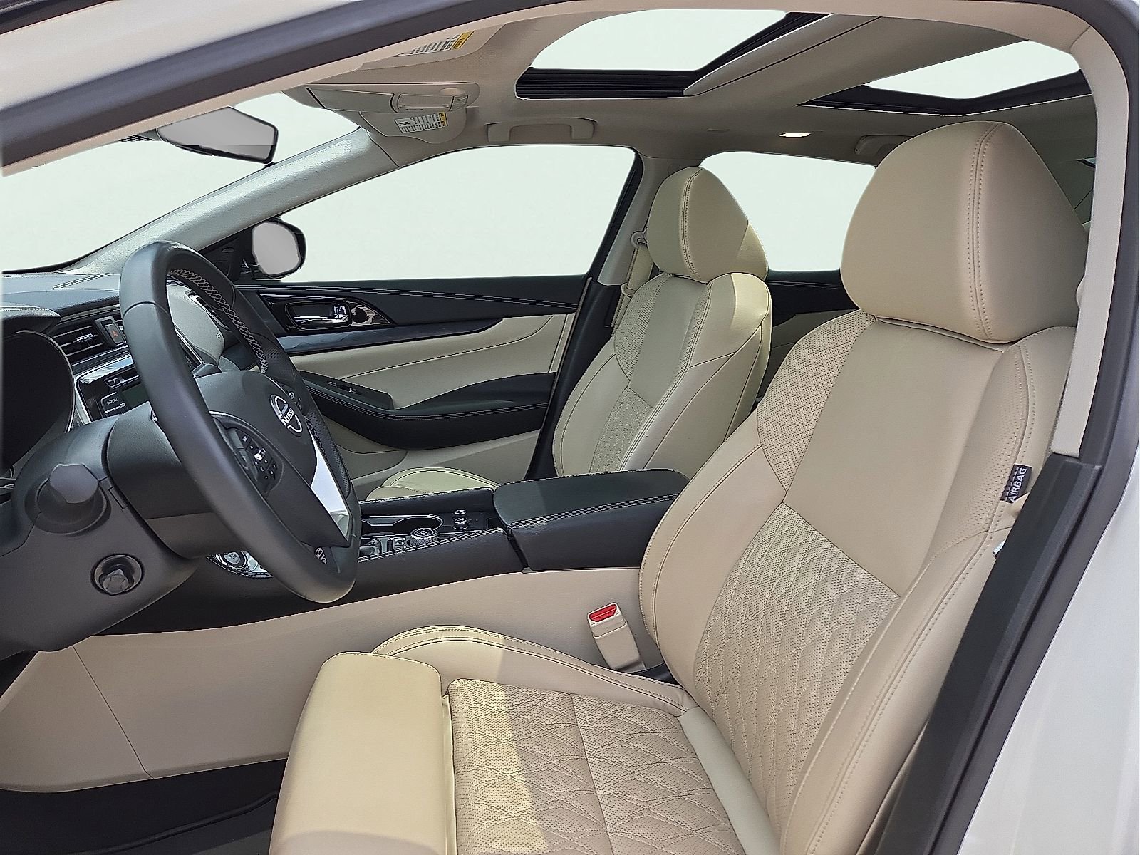 Used 2023 Nissan Maxima Platinum w/ Sport Mat Group FWD image 13